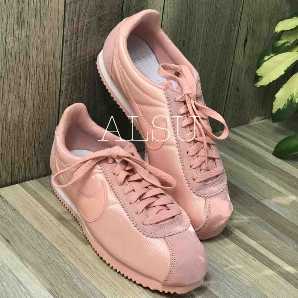 Nike Classic Cortez Nylon Coral W AUTHENTIC - Picture 2 of 8